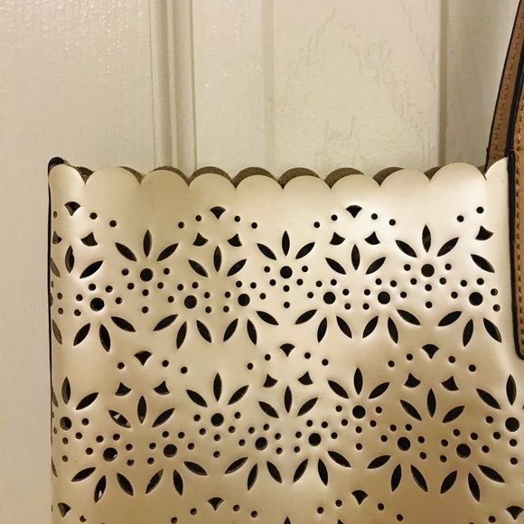 #006. COACH Metro Eyelet Perforated Tote - metallic cream & tan leather handles
